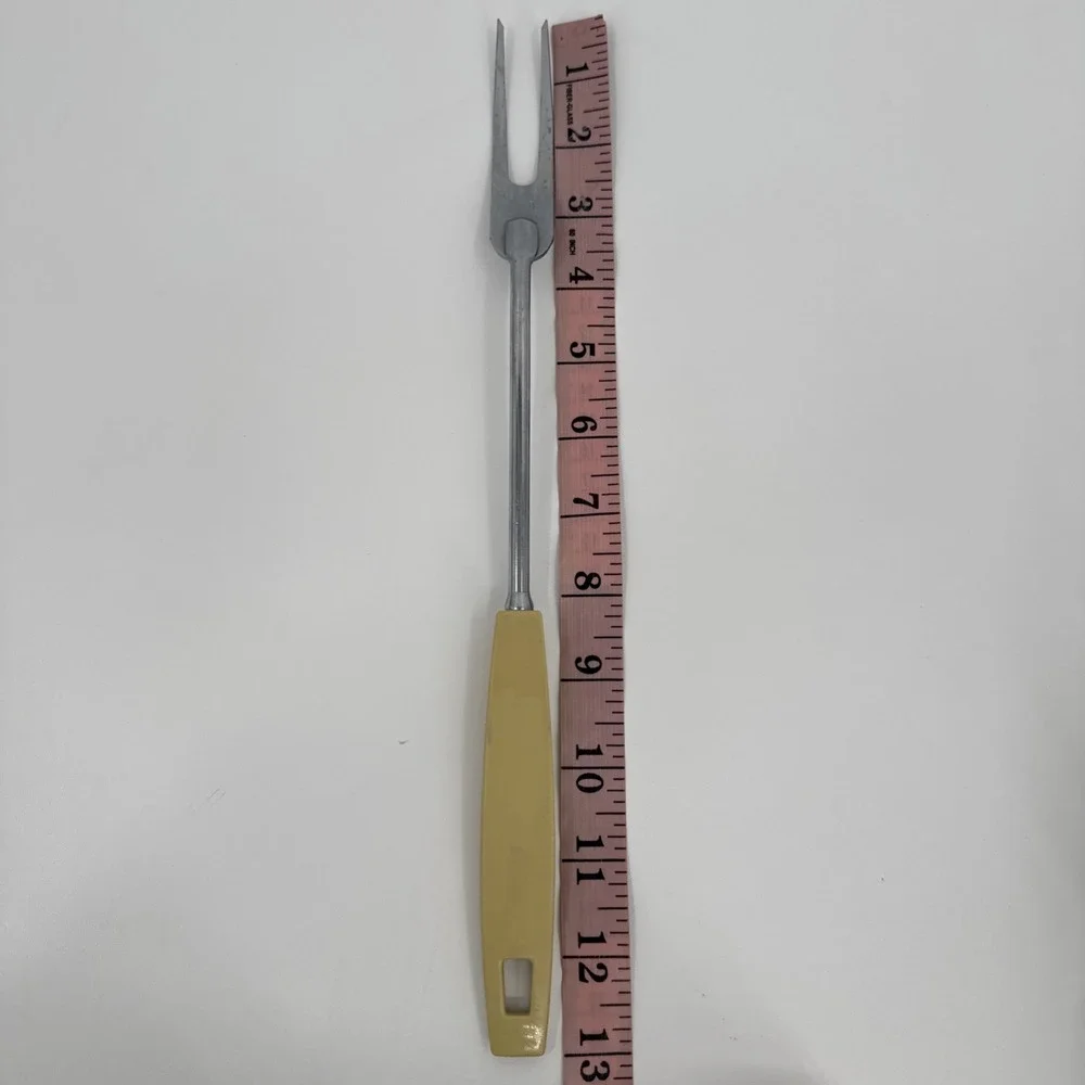 vintage Ekco pastel yellow handle Chrome Plate serving fork meat‎ fork Utensil